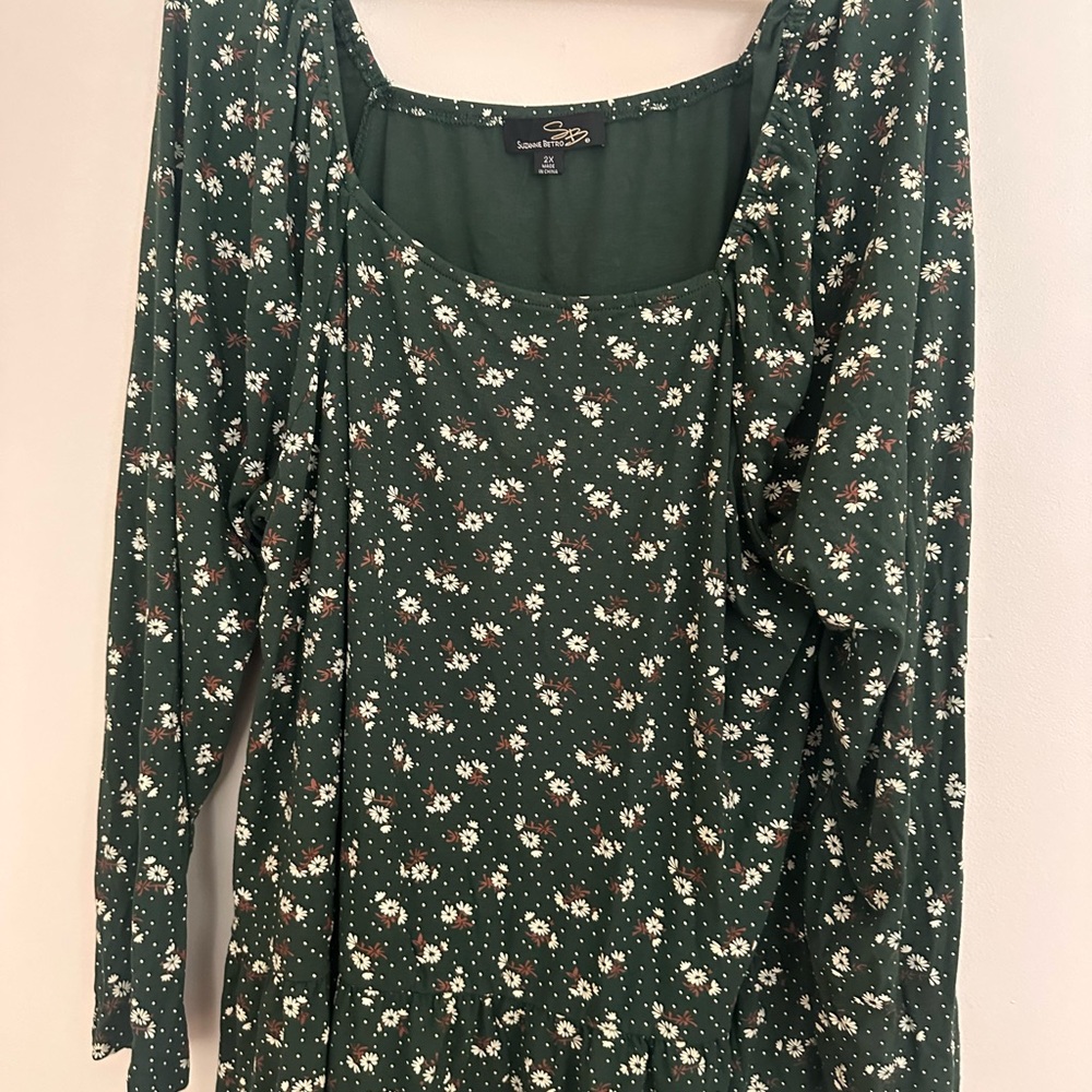 Suzanne Betro Dark Green Knit Top